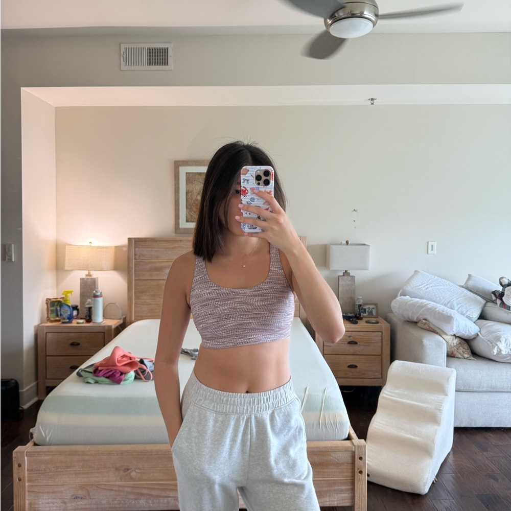 lululemon sports bra